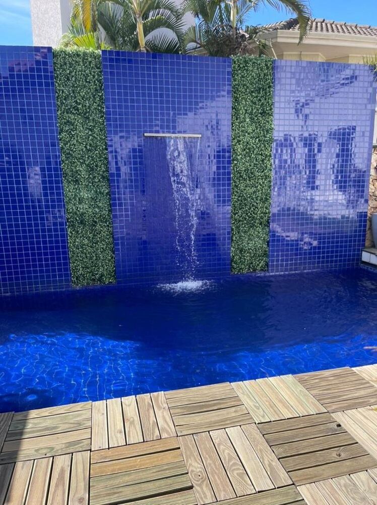 Casa à venda com 8 quartos, 650m² - Foto 2