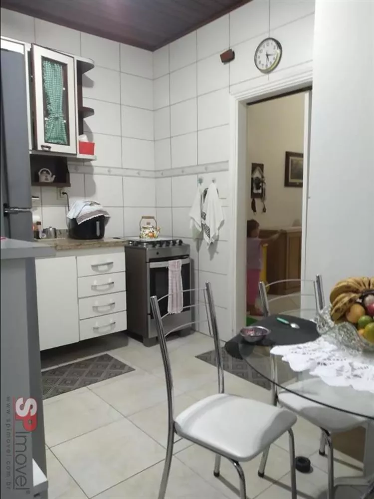 Apartamento à venda com 2 quartos, 82m² - Foto 5