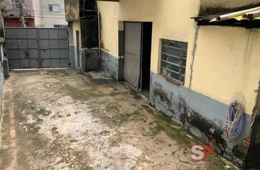 Prédio Inteiro à venda com 1 quarto, 990m² - Foto 2