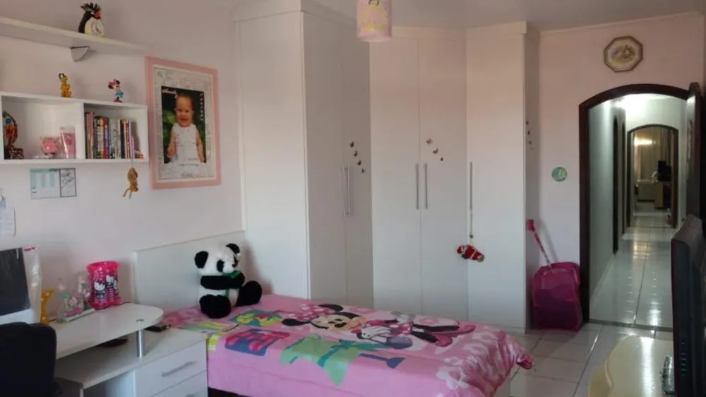 Casa, 3 quartos, 180 m² - Foto 11