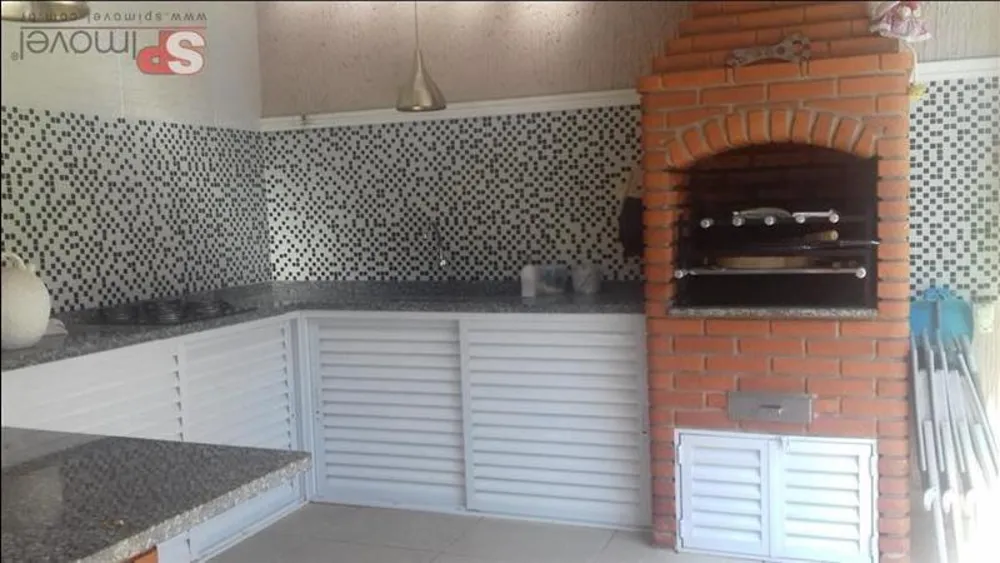 Casa, 3 quartos, 300 m² - Foto 1