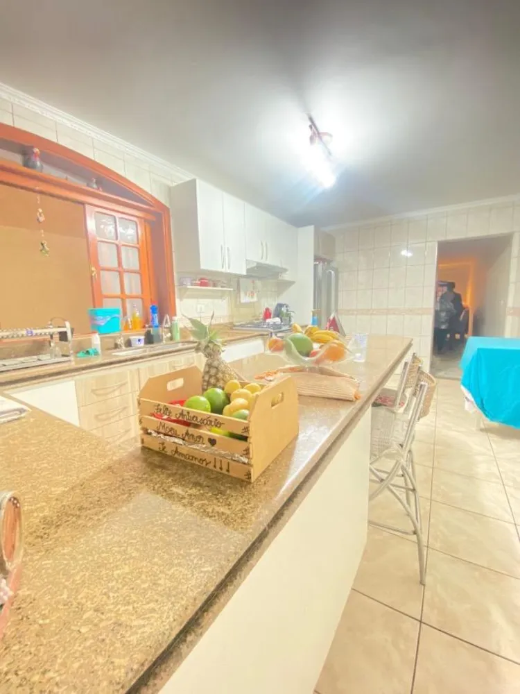 Sobrado, 3 quartos, 250 m² - Foto 8