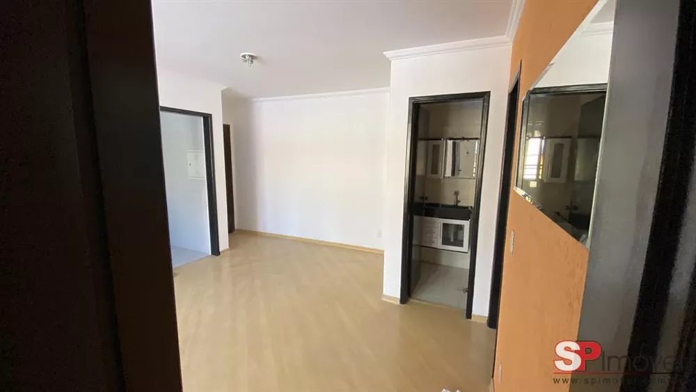 Apartamento à venda com 2 quartos, 57m² - Foto 2