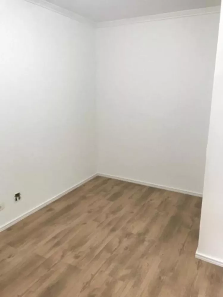 Apartamento à venda com 3 quartos, 80m² - Foto 3