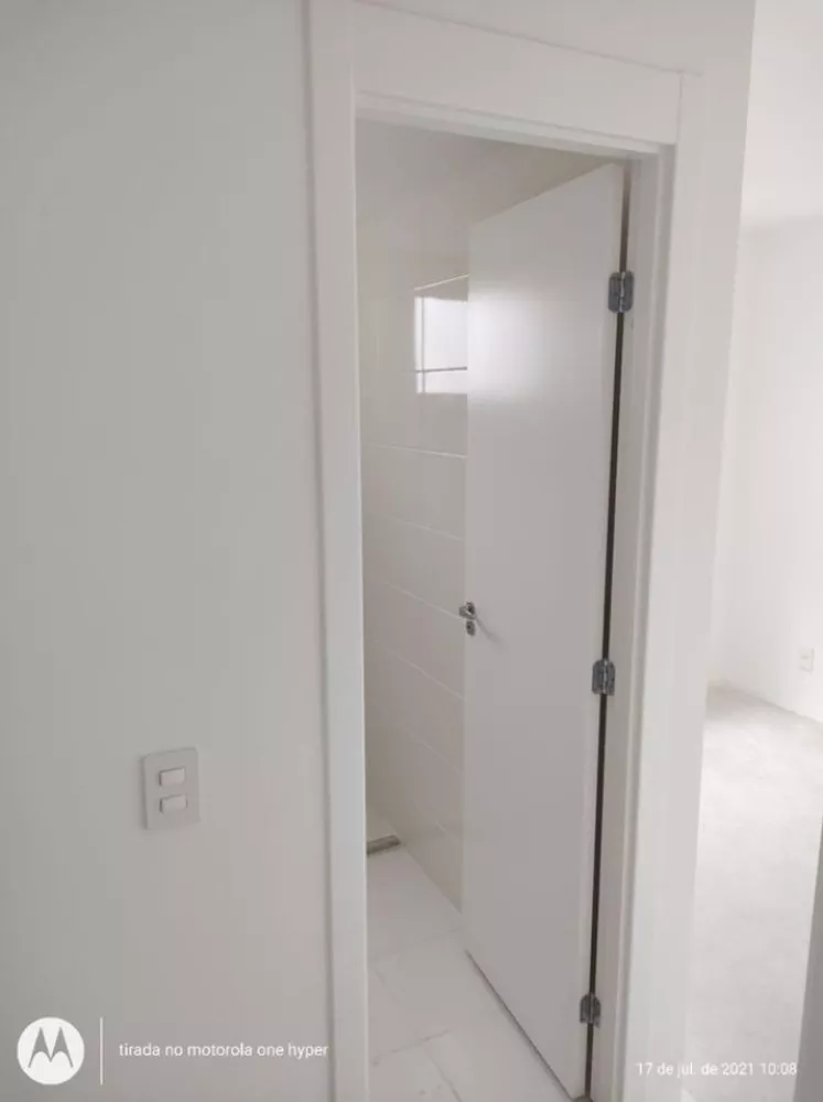 Apartamento à venda com 3 quartos, 65m² - Foto 4