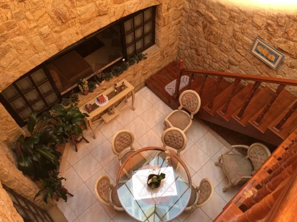 Casa, 4 quartos, 331 m² - Foto 2