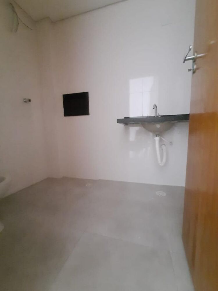 Apartamento à venda com 1 quarto, 32m² - Foto 2