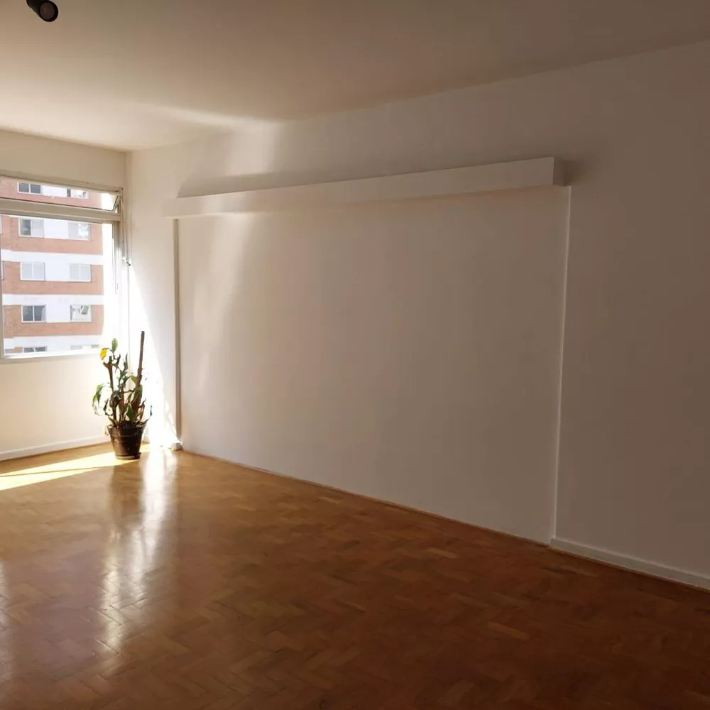 Apartamento à venda com 3 quartos, 190m² - Foto 1