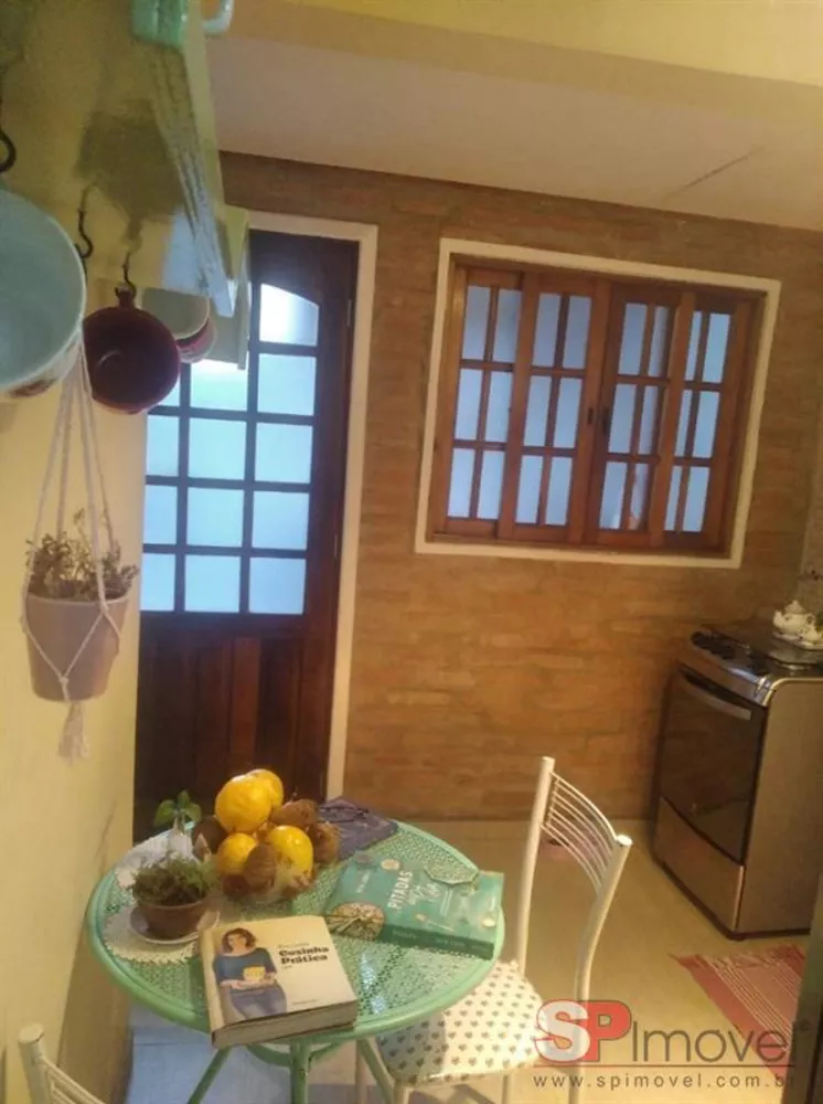 Casa à venda com 3 quartos, 150m² - Foto 4