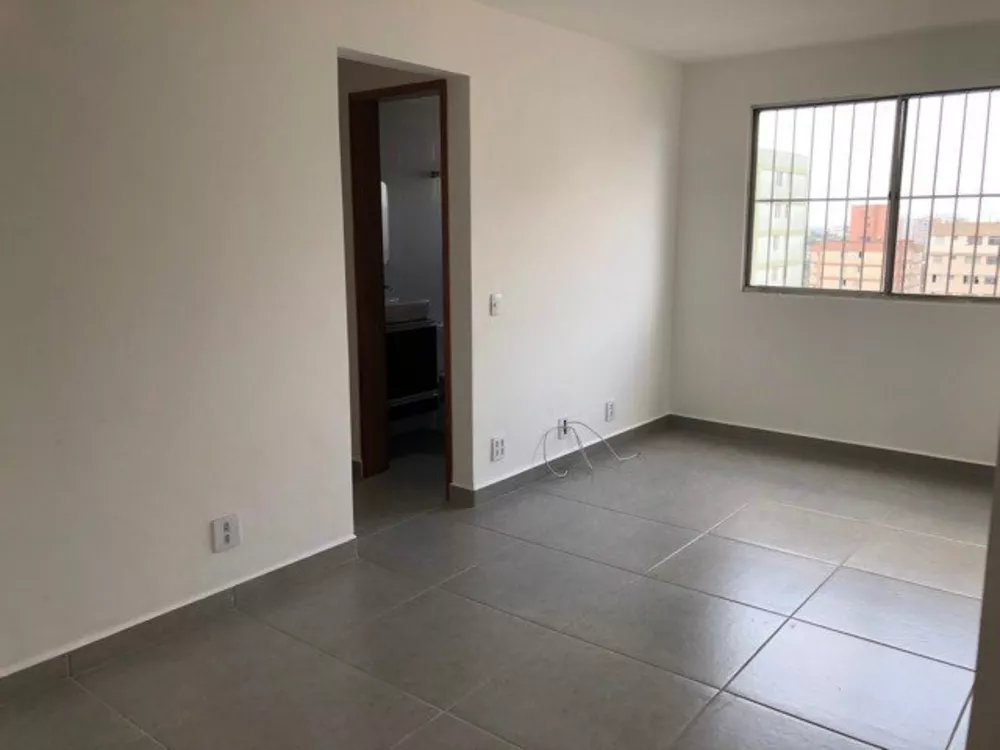 Apartamento à venda com 2 quartos, 50m² - Foto 2