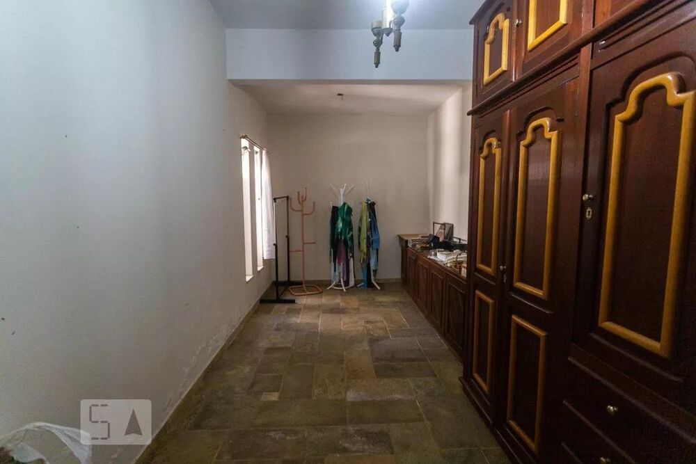 Casa, 2 quartos, 200 m² - Foto 1