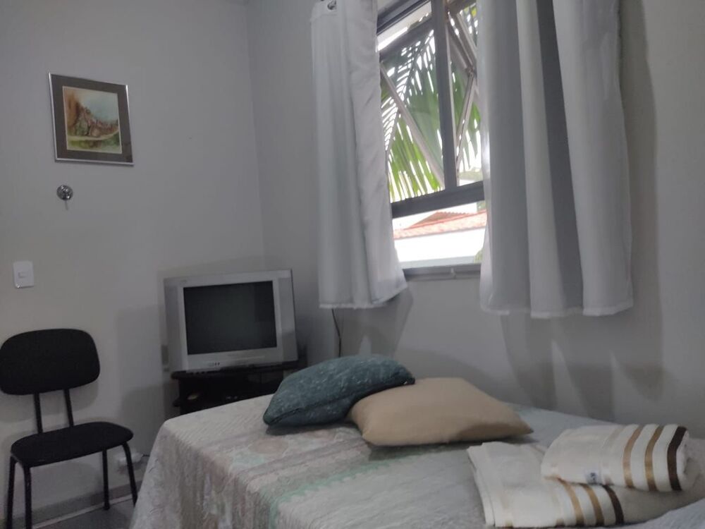 Casa, 6 quartos, 426 m² - Foto 3