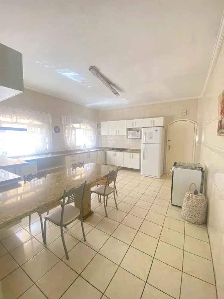 Sobrado, 3 quartos, 600 m² - Foto 4