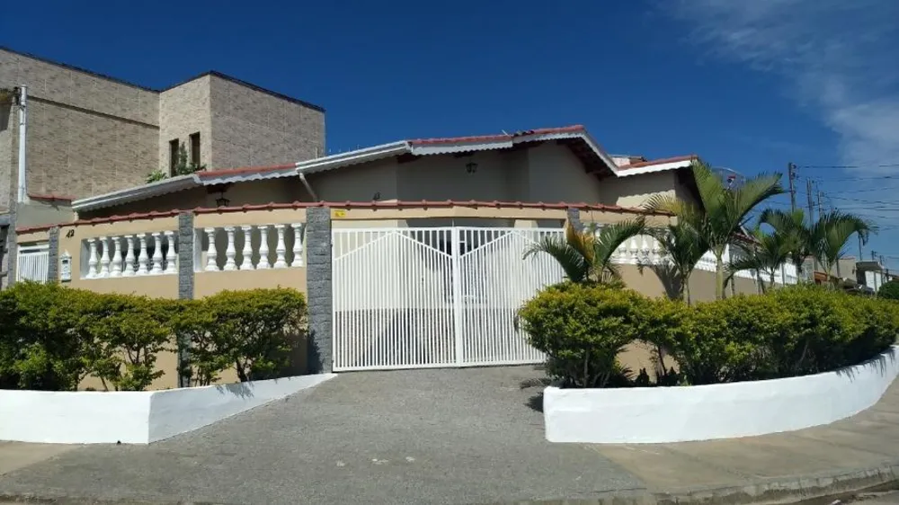 Casa, 3 quartos, 113 m² - Foto 2