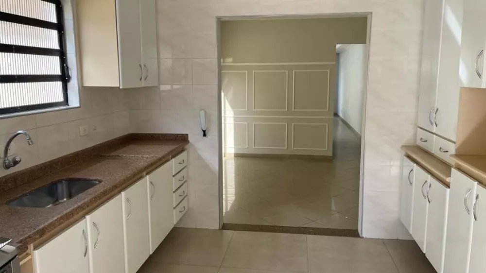 Sobrado para alugar com 3 quartos, 198m² - Foto 10