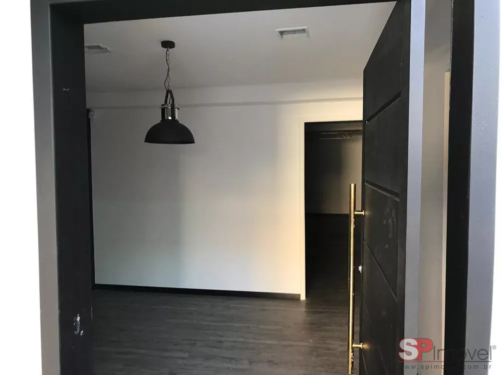 Casa à venda com 4 quartos, 350m² - Foto 2