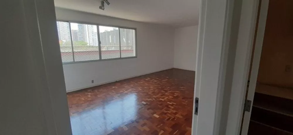 Apartamento à venda com 3 quartos, 120m² - Foto 1