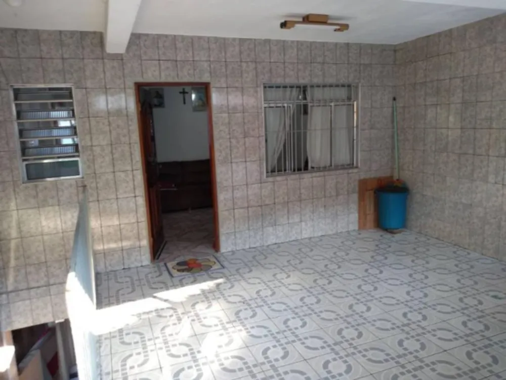 Casa, 6 quartos, 157 m² - Foto 2