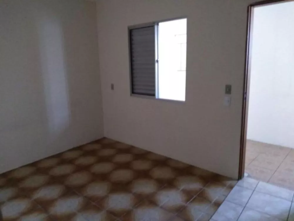 Casa, 6 quartos, 157 m² - Foto 3