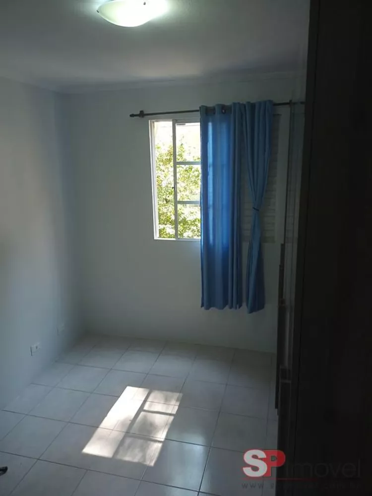 Apartamento à venda com 2 quartos, 57m² - Foto 3