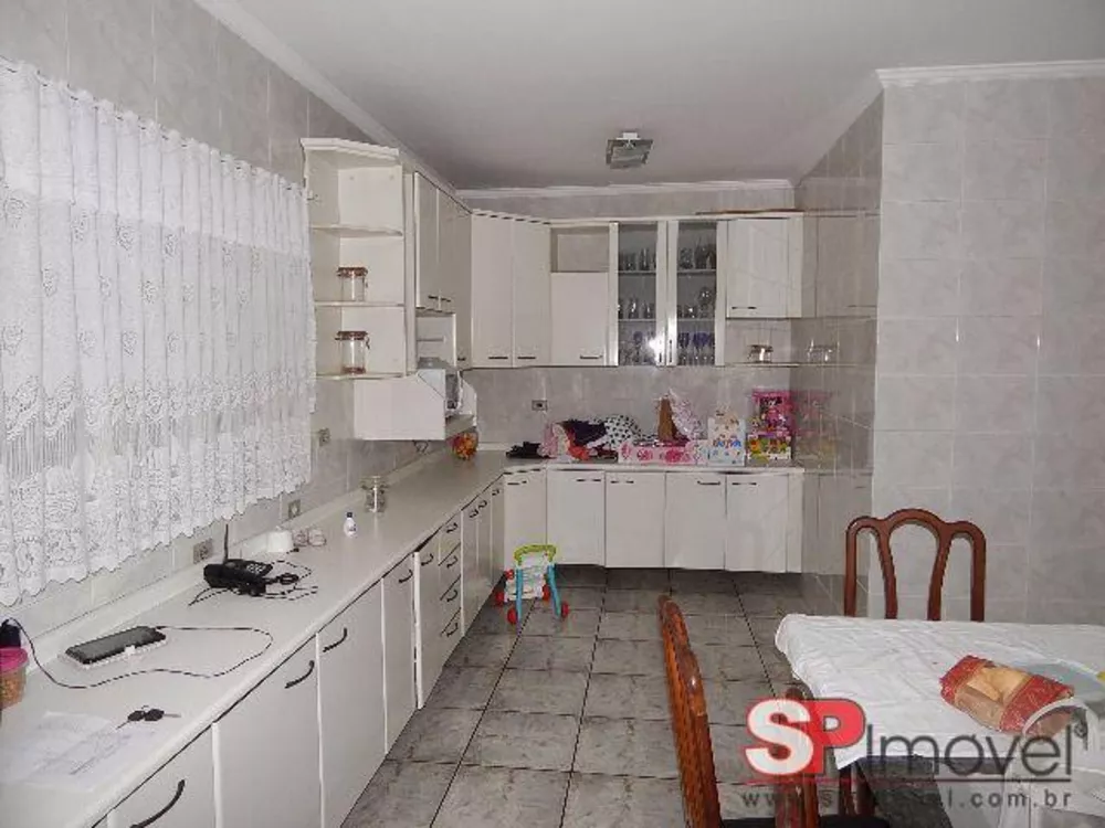 Casa à venda com 4 quartos, 500m² - Foto 4