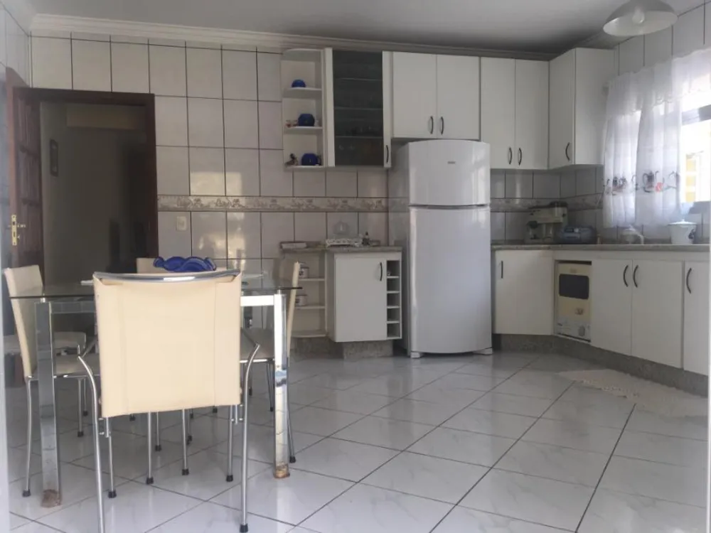 Sobrado, 2 quartos, 192 m² - Foto 6