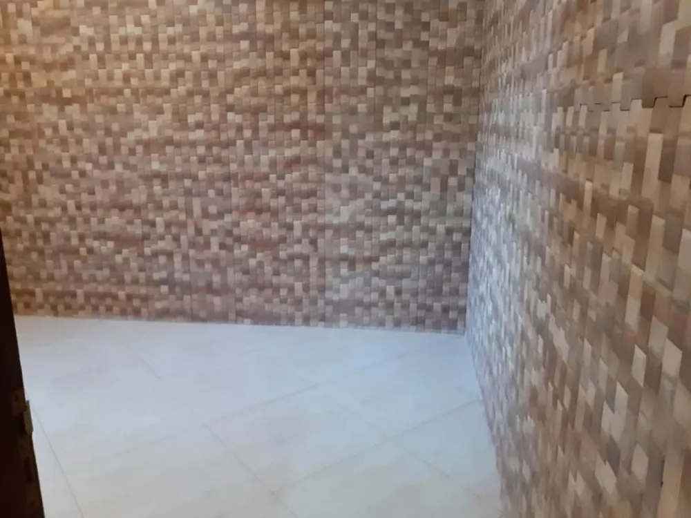 Casa, 1 quarto, 225 m² - Foto 2