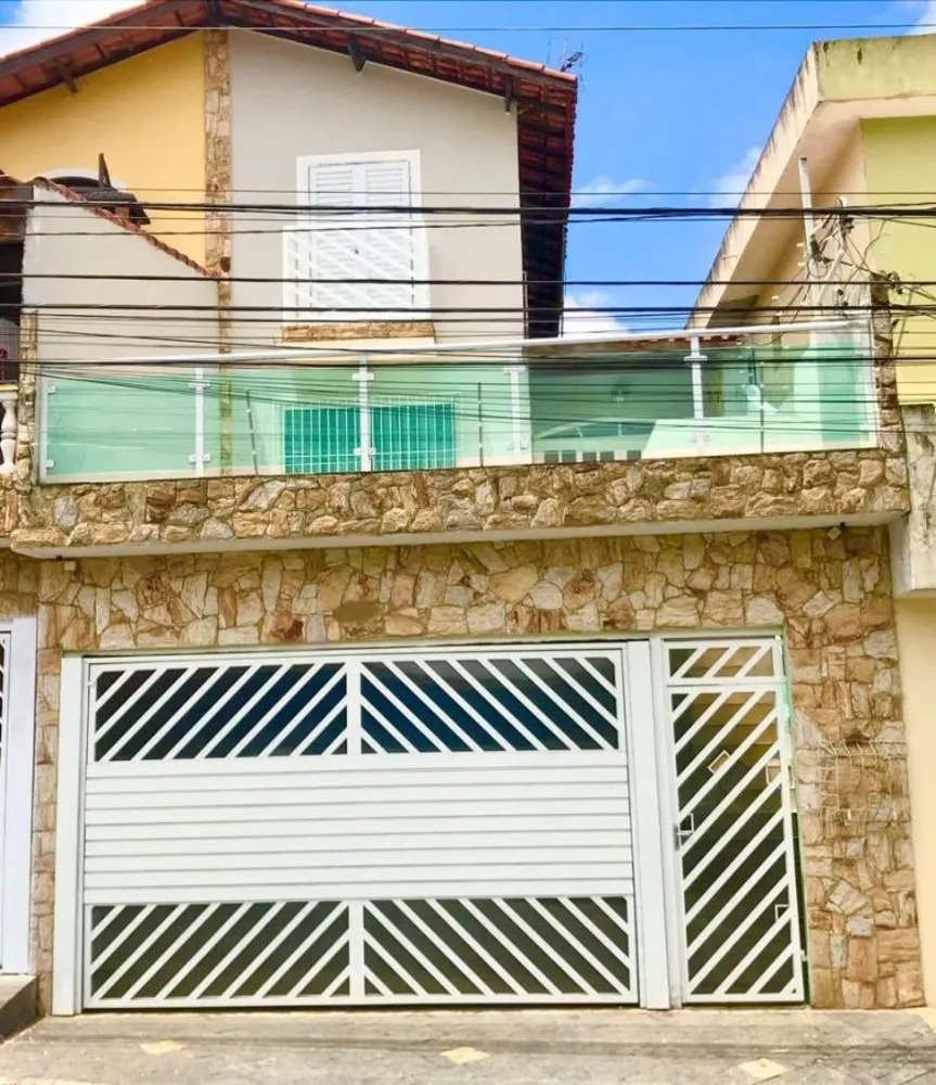 Sobrado à venda com 3 quartos, 120m² - Foto 1