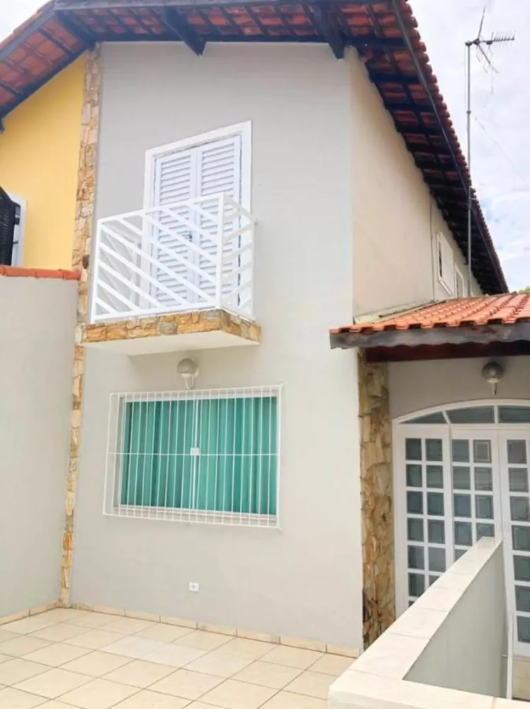 Sobrado à venda com 3 quartos, 120m² - Foto 2