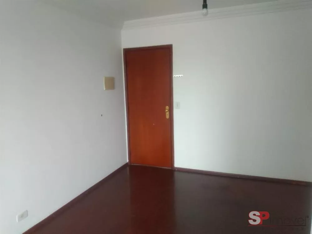 Apartamento à venda com 3 quartos, 73m² - Foto 3