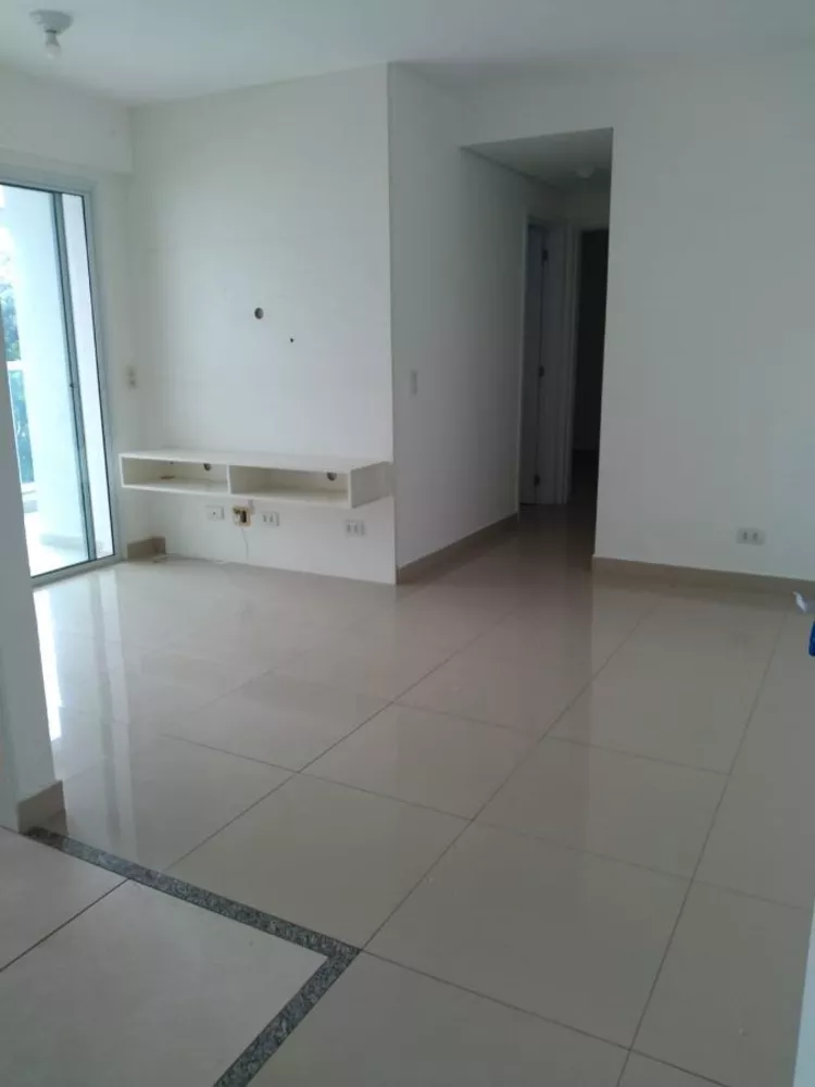 Apartamento para alugar com 2 quartos, 120m² - Foto 3