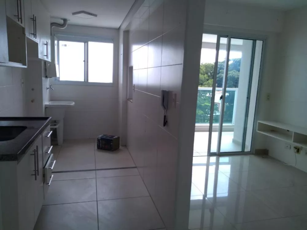 Apartamento para alugar com 2 quartos, 120m² - Foto 1