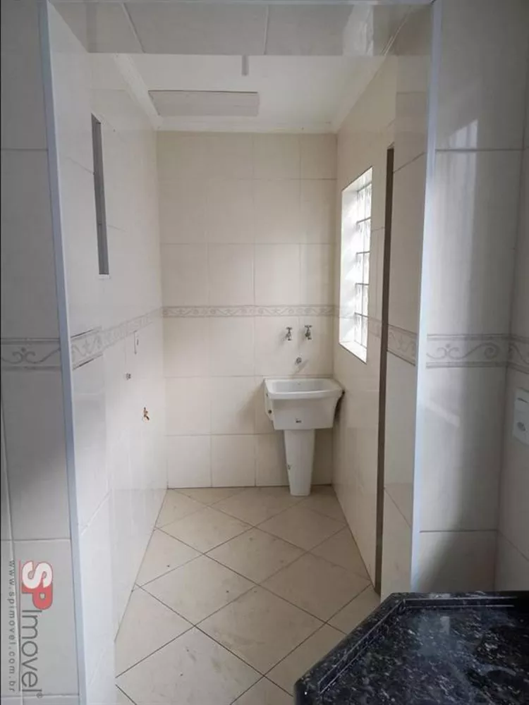 Casa à venda com 2 quartos, 120m² - Foto 7