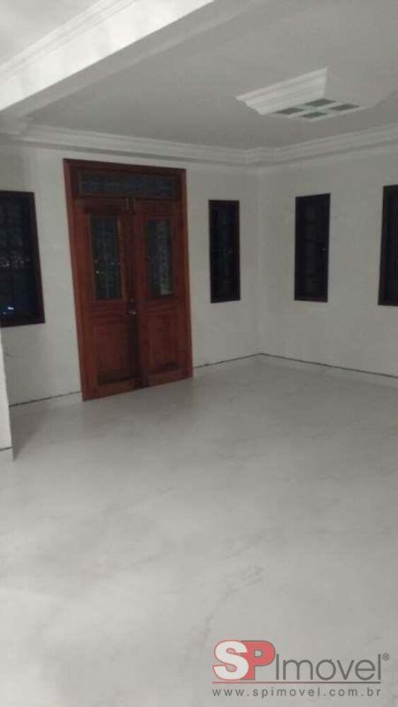 Casa, 3 quartos, 1180 m² - Foto 2