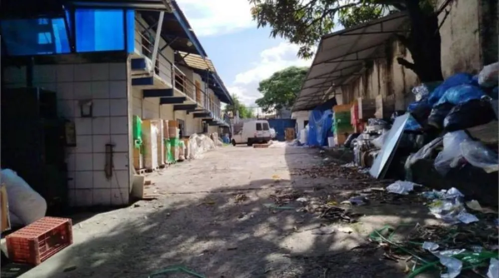 Depósito-Galpão, 1094 m² - Foto 2