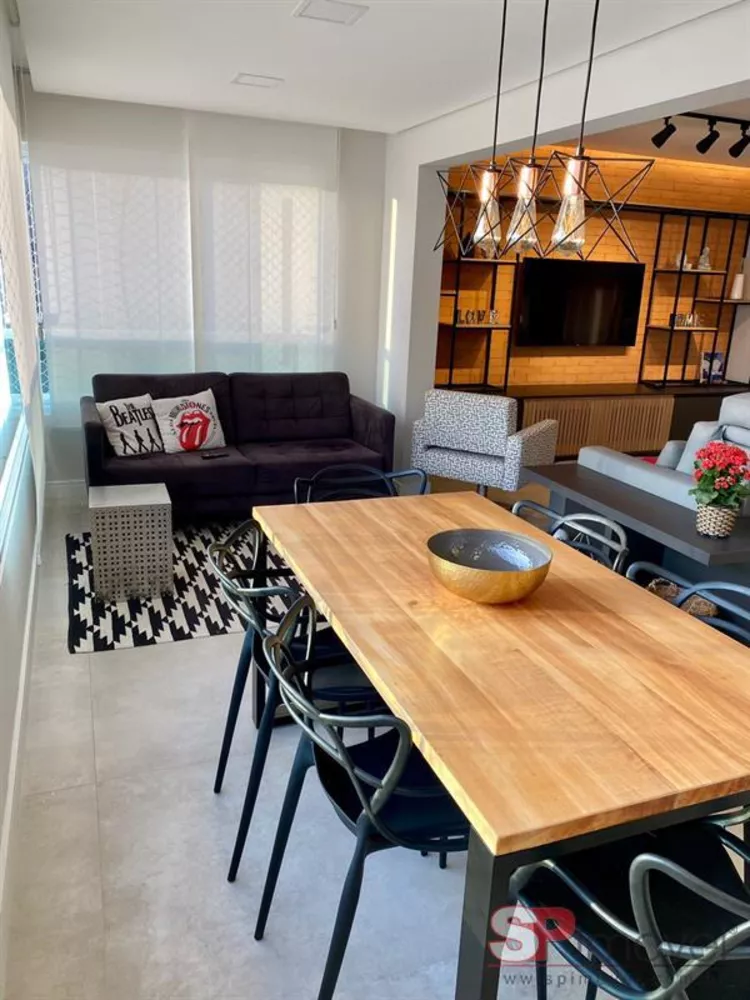 Apartamento à venda com 3 quartos, 180m² - Foto 4