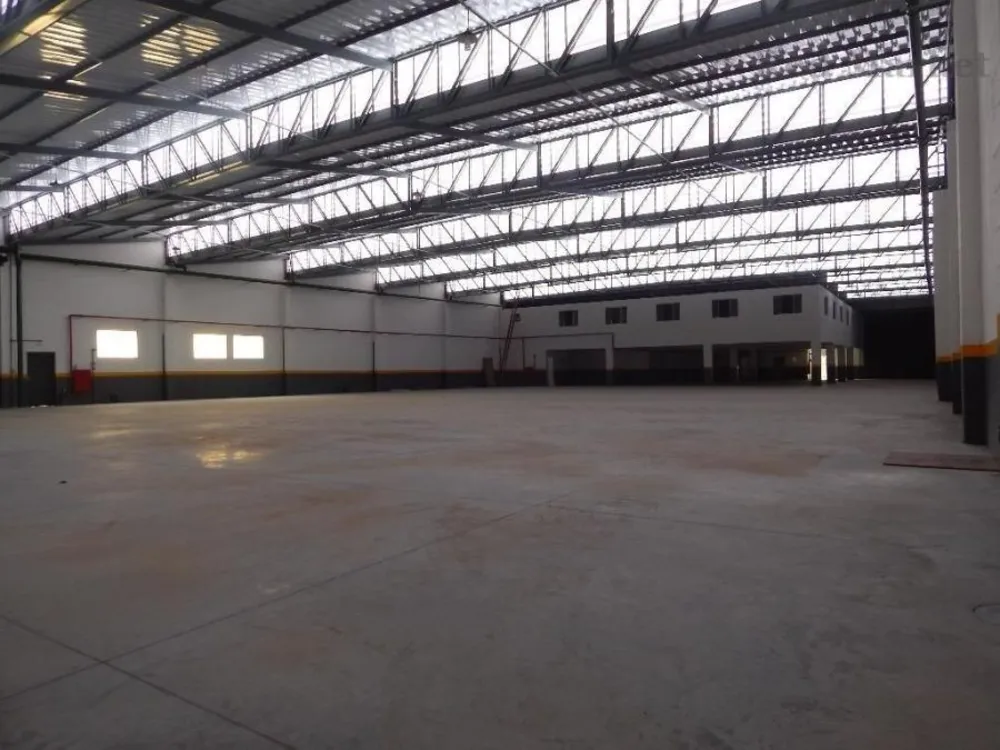Prédio Inteiro, 2200 m² - Foto 1