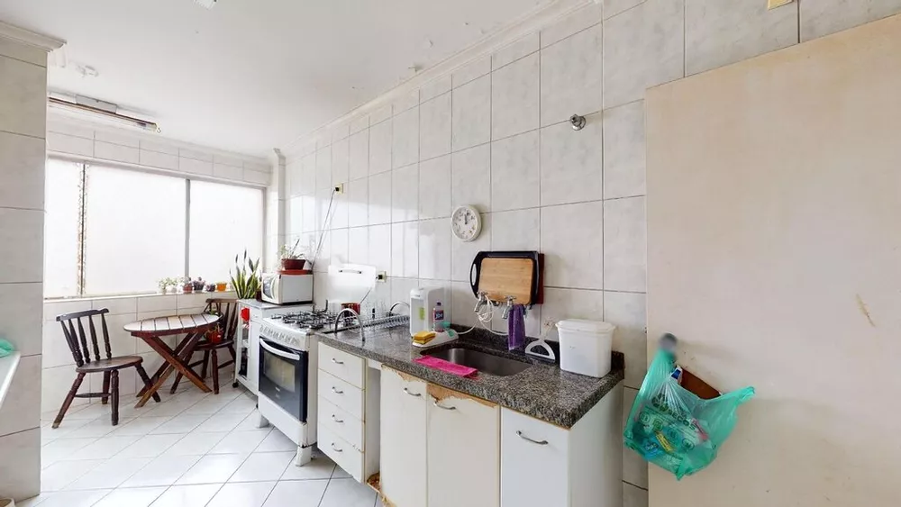 Apartamento à venda com 3 quartos, 98m² - Foto 12