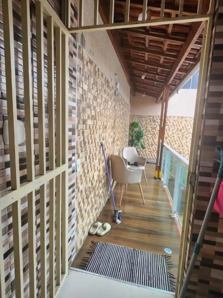 Sobrado, 5 quartos, 130 m² - Foto 2