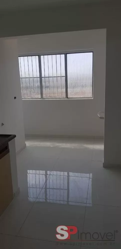 Apartamento à venda com 3 quartos, 72m² - Foto 1