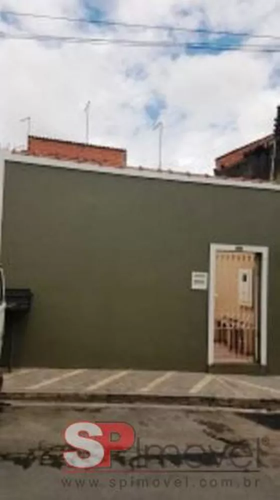 Casa à venda com 2 quartos, 73m² - Foto 2