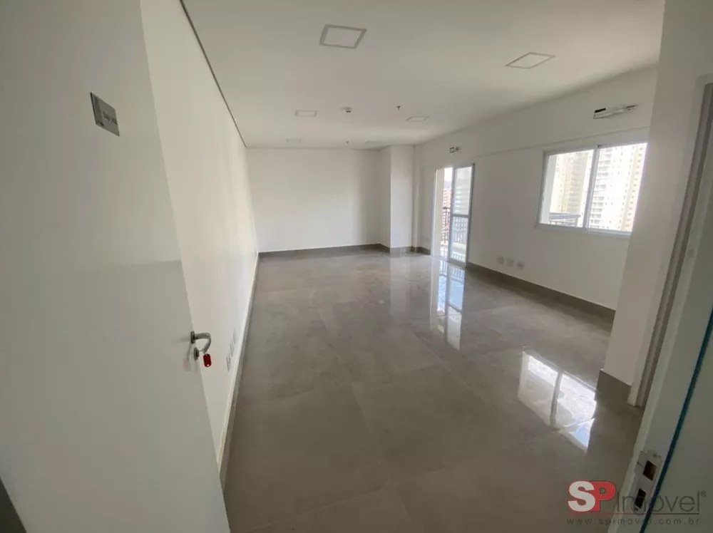 Prédio Inteiro à venda com 1 quarto, 40m² - Foto 2