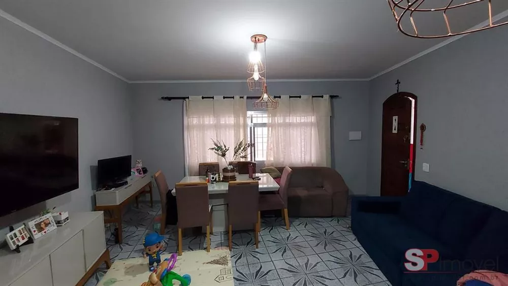 Casa à venda com 3 quartos, 200m² - Foto 4