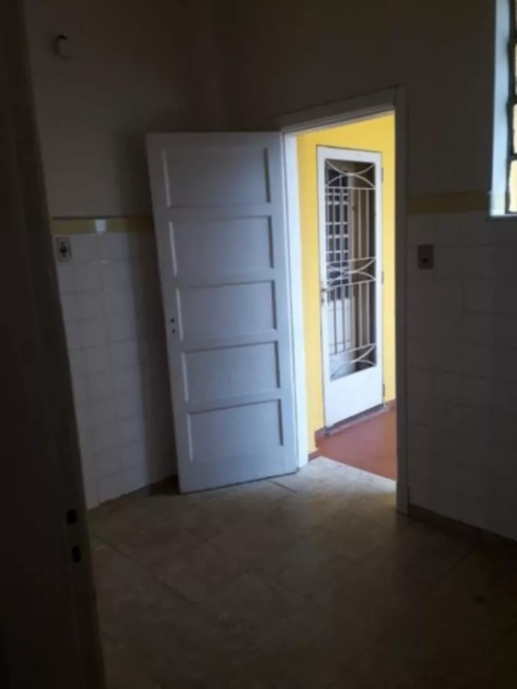 Apartamento à venda com 1 quarto, 65m² - Foto 4