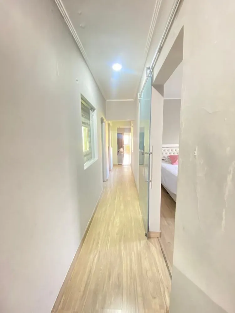Casa, 5 quartos, 323 m² - Foto 3