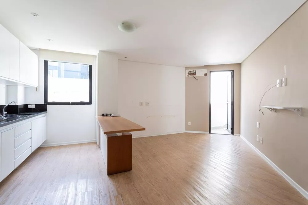 Apartamento à venda com 1 quarto, 30m² - Foto 1