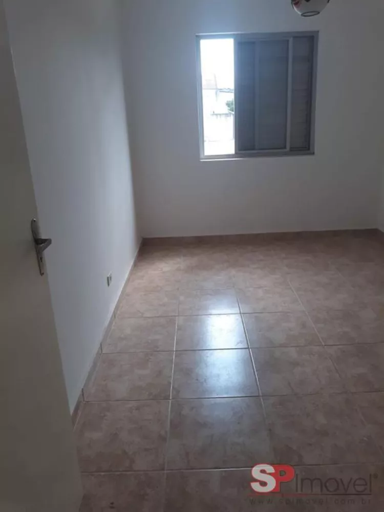 Apartamento à venda com 2 quartos, 63m² - Foto 2