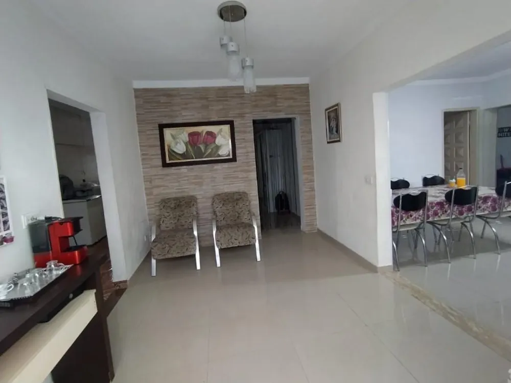 Casa, 1 quarto, 257 m² - Foto 12