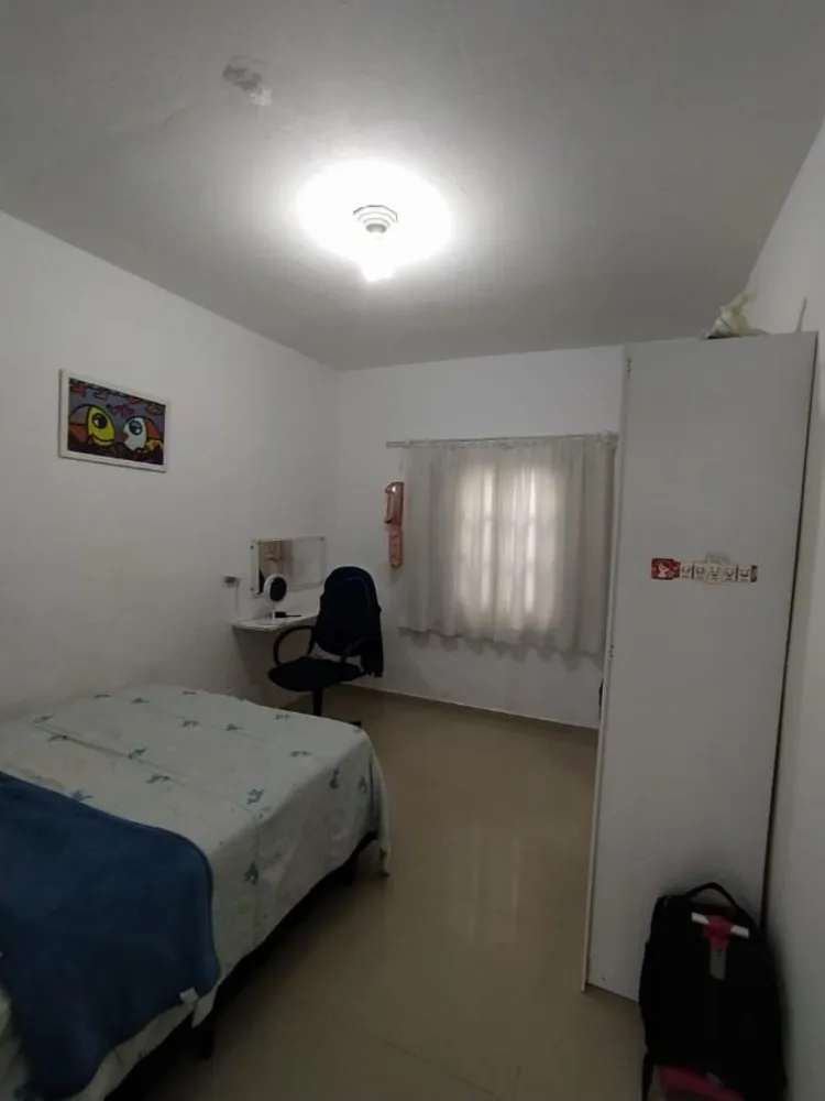 Casa, 1 quarto, 257 m² - Foto 1
