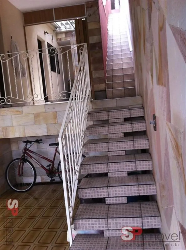 Casa, 3 quartos, 218 m² - Foto 1